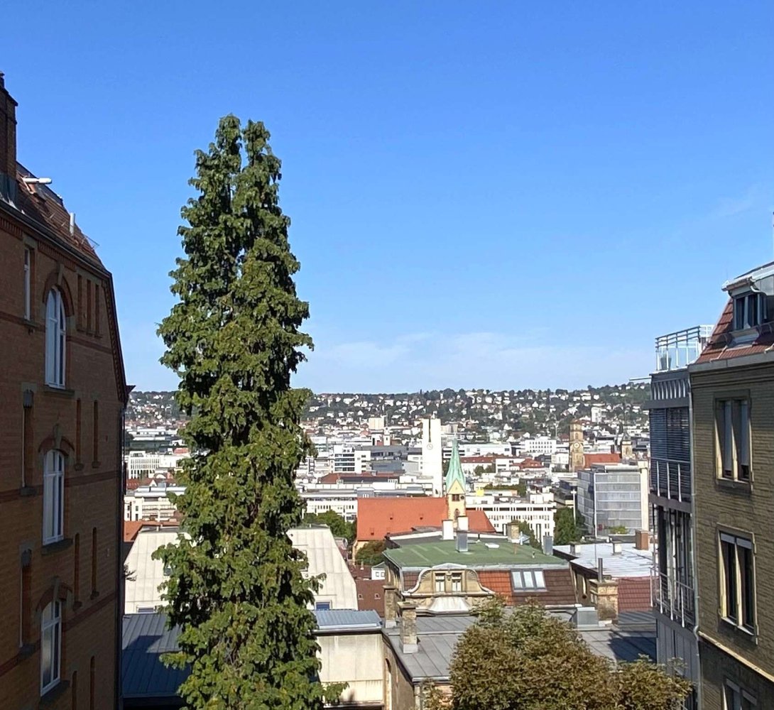 Квартира с 2 спальнями в Штутгарт, Германия № 306282