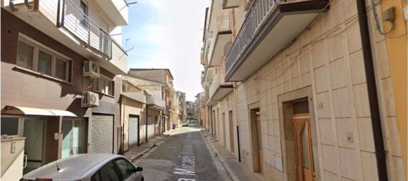 4-Zimmer Wohnung in Lavello, Italy, Nr. 97635 11