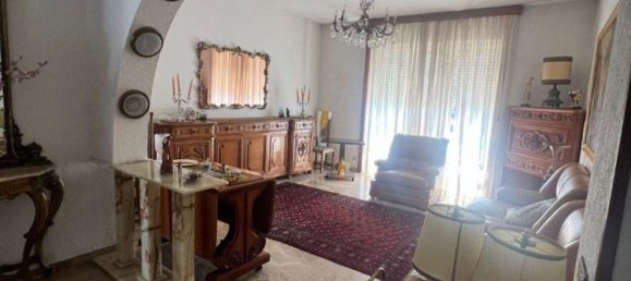 3 bedrooms Apartment in Milan, Italy No. 360752 21