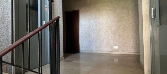 3 bedrooms Apartment in Milan, Italy No. 360752 4