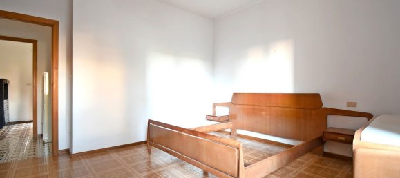 Квартира с 3 комнатами в Кальяри, Италия № 212126 19