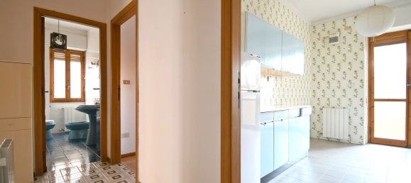 Квартира с 3 комнатами в Кальяри, Италия № 212126 9