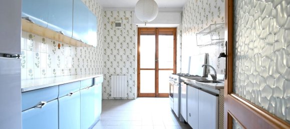 Квартира с 3 комнатами в Кальяри, Италия № 212126 10