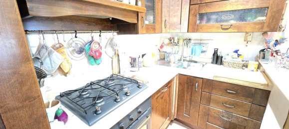 4 bedrooms House in Massarosa, Italy No. 353095 4