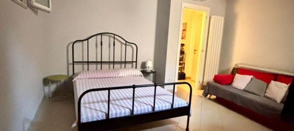 5 rooms Apartment in Massa, Italy No. 270687 22