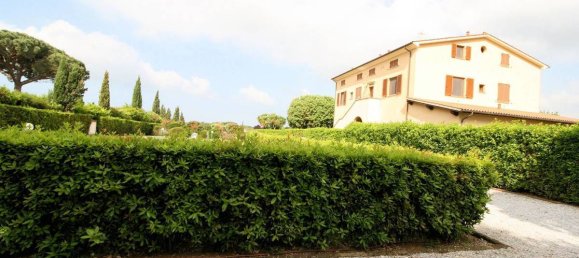 1 bedroom Apartment in Cecina, Italy No. 65296 11