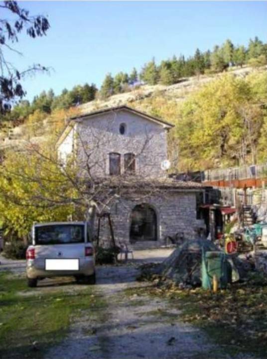 4 bedrooms Apartment in Caramanico Terme, Italy No. 100521