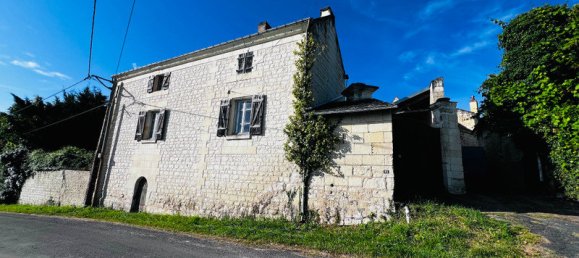 4 bedrooms House in Chinon, France No. 264802 2