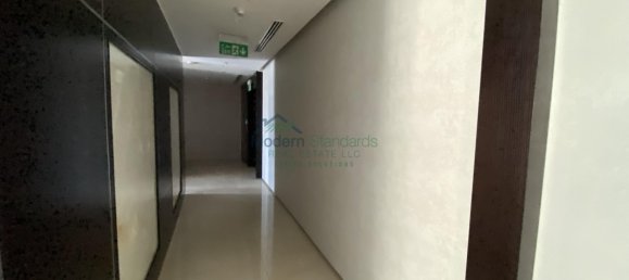 1825m² Office in DIFC, UAE No. 10387 16