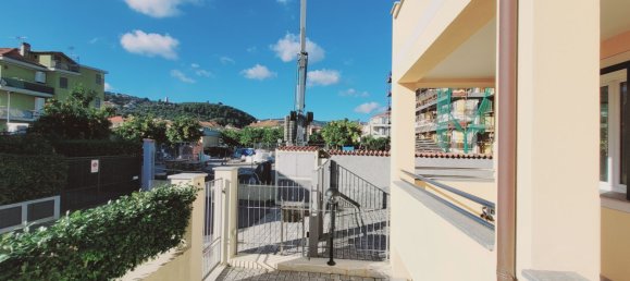 4-Zimmer Doppelhaus in Diano Marina, Italy, Nr. 150600 32