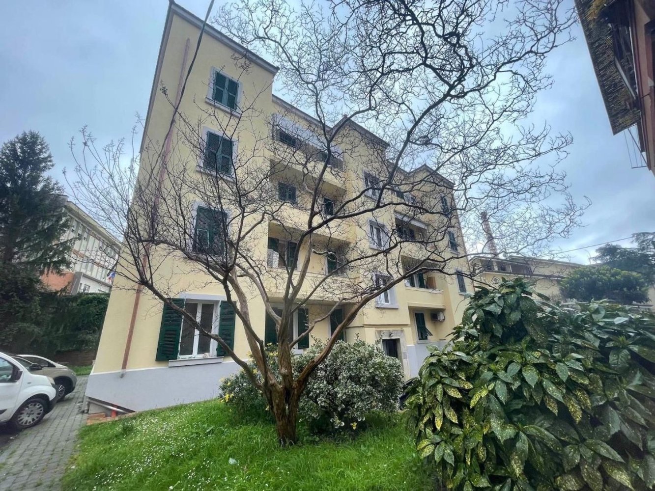 3 rooms Penthouse in La Spezia, Italy No. 36190