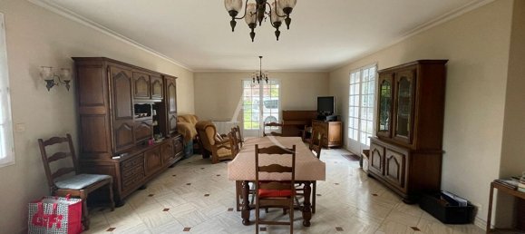 5 غرف نوم منزل في Loir-et-Cher, France رقم 73326 2