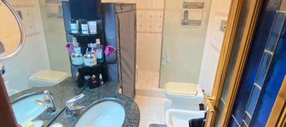 6 rooms Apartment in Baronissi, Italy No. 15591 15