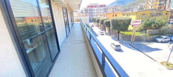 6 rooms Apartment in Baronissi, Italy No. 15591 6