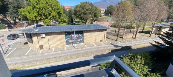 6 rooms Apartment in Baronissi, Italy No. 15591 3