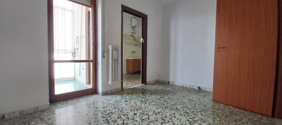 6 rooms Apartment in Brindisi, Italy No. 290082 9