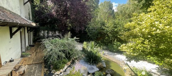 7 rooms House in Brie, France No. 40438 2