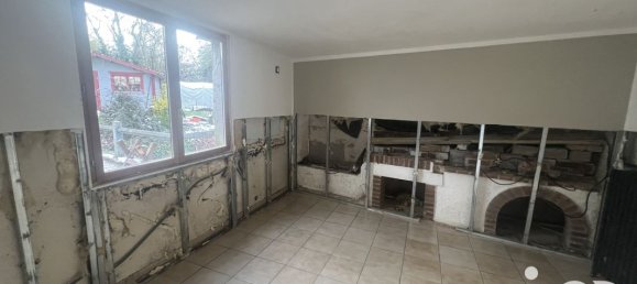 7 rooms House in Brie, France No. 40438 6