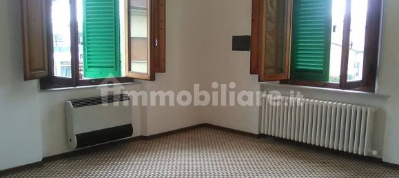 5غرفة عقار تجاري في Montecatini Terme, Italy رقم 35146 8