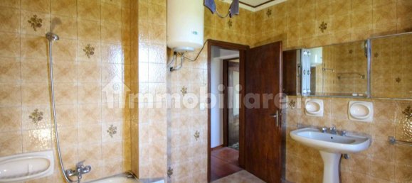 Дом с 2 спальнями в Сан Пьетро ди Фелетто, Италия № 168248 9