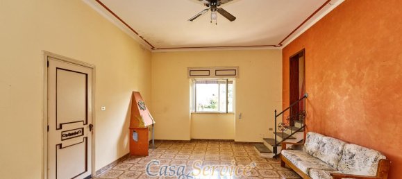 Дом с 7 комнатами в Supersano, Италия № 230629 4