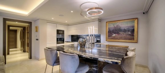 3 bedrooms Apartment in Antibes, France No. 1449 4