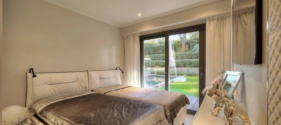 3 bedrooms Apartment in Antibes, France No. 1449 8