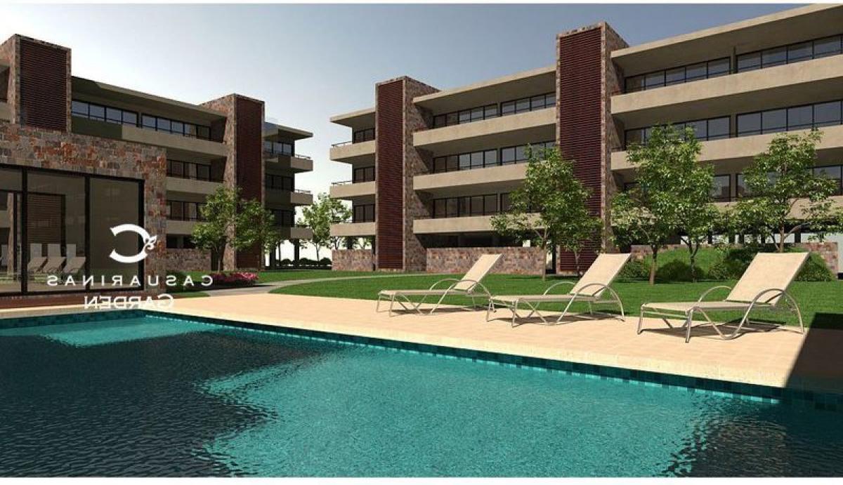 Studio in Ezeiza, Argentina No. 17228