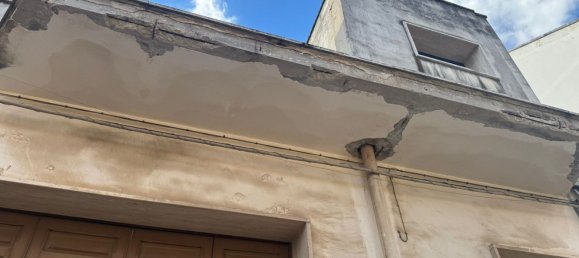 Коммерческая недвижимость 225м² в Сан Пьетро Вернотико, Италия № 163922 3