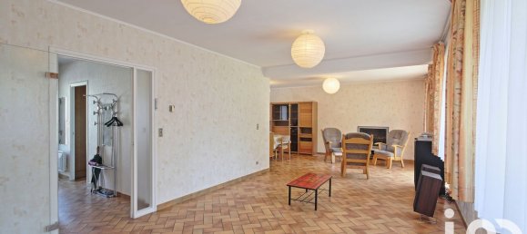 4 bedrooms House in Sainte-Catherine, France No. 272967 5