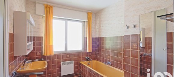 4 bedrooms House in Sainte-Catherine, France No. 272967 11