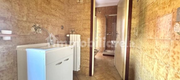 2 bedrooms Apartment in Terni, Italy No. 351697 13