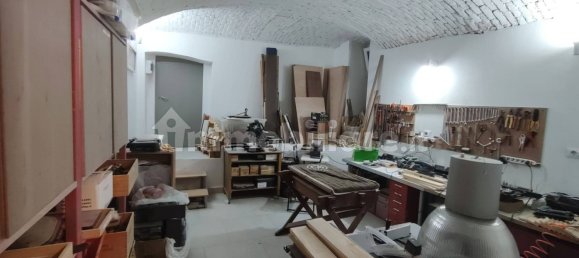 40m² Warehouse in Milan, Italy No. 314921 2