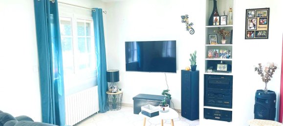 4 bedrooms House in Marolles-les-Buis, France No. 272517 11