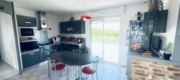 4 bedrooms House in Marolles-les-Buis, France No. 272517 2