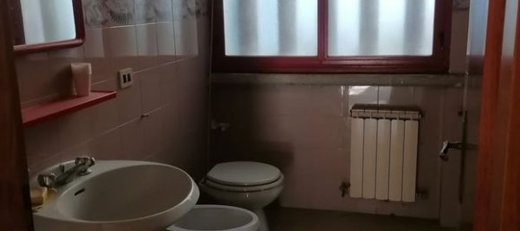 6 rooms House in Pesaro, Italy No. 91806 17