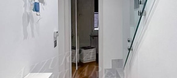 Ático de 2 dormitorios en Varazze, Italy No. 219018 8