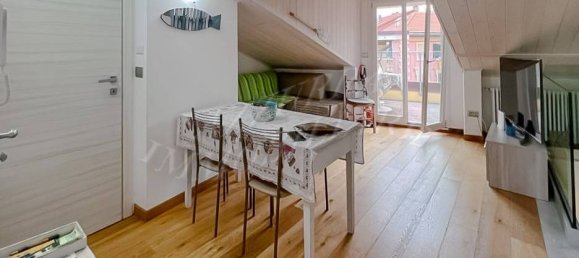 Ático de 2 dormitorios en Varazze, Italy No. 219018 2