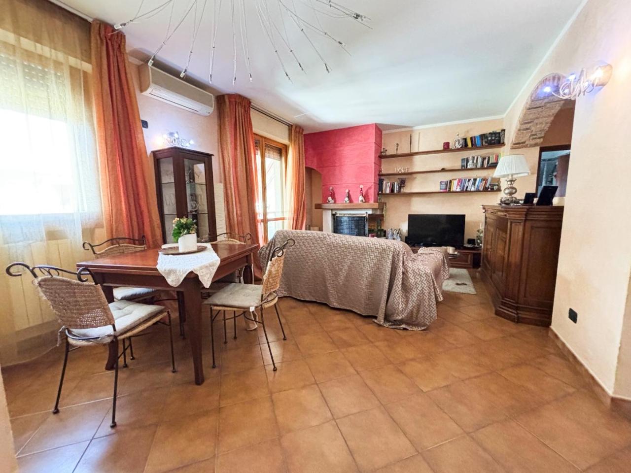 4 rooms Apartment in San Miniato, Italy No. 171276