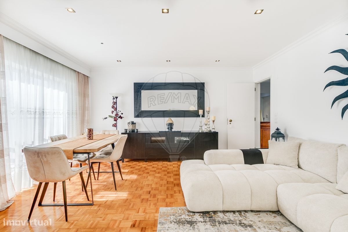 Квартира с 4 спальнями в Оэйраш, Португалия № 256287