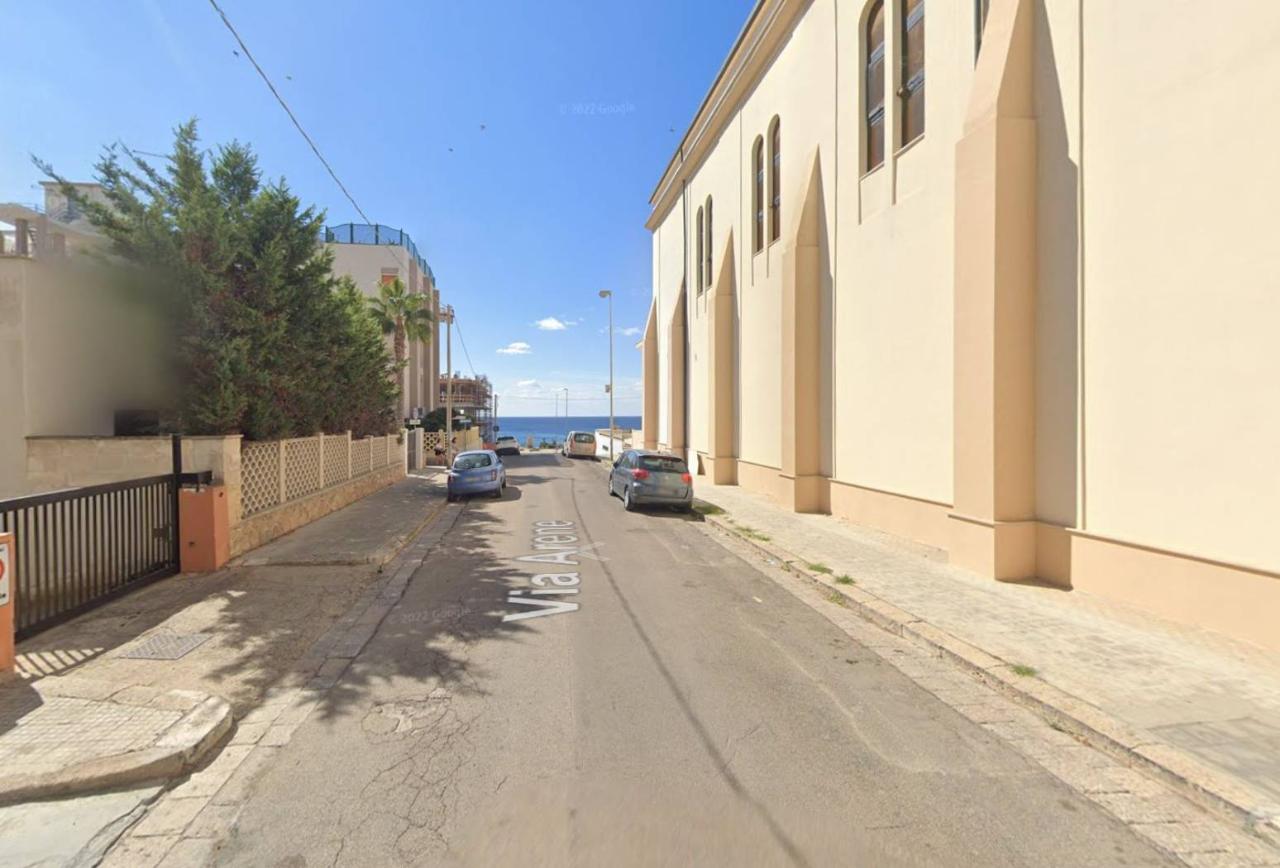 Apartamento de 6 habitaciónes en Gallipoli, Italy No. 30967