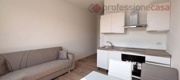 Apartamento T2 em Milan, Italy N.º 364951 3