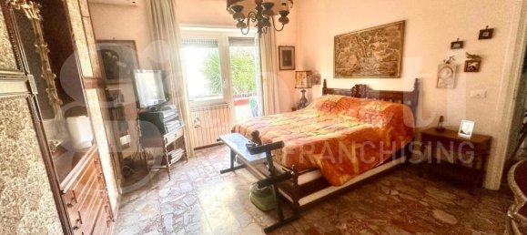 3 rooms Apartment in Rome, Italy No. 157376 16