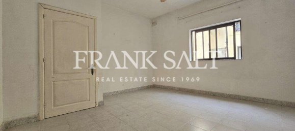 3 bedrooms Apartment in Saint Paul's Bay, Malta No. 2193 8