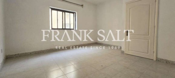 3 bedrooms Apartment in Saint Paul's Bay, Malta No. 2193 7