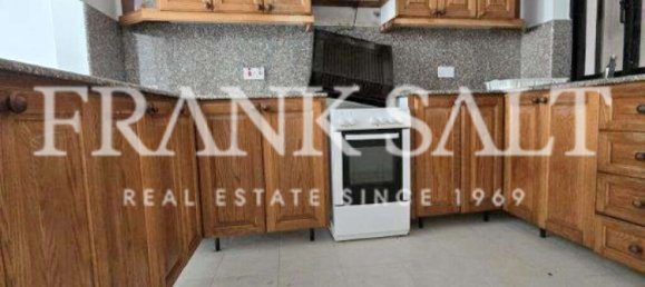 3 bedrooms Apartment in Saint Paul's Bay, Malta No. 2193 4