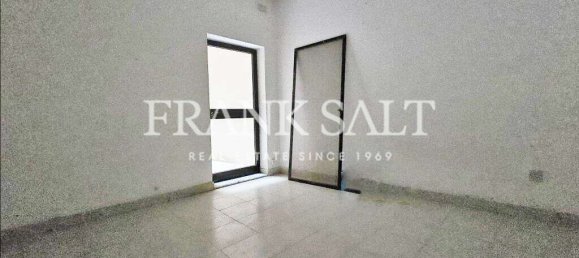 3 bedrooms Apartment in Saint Paul's Bay, Malta No. 2193 5