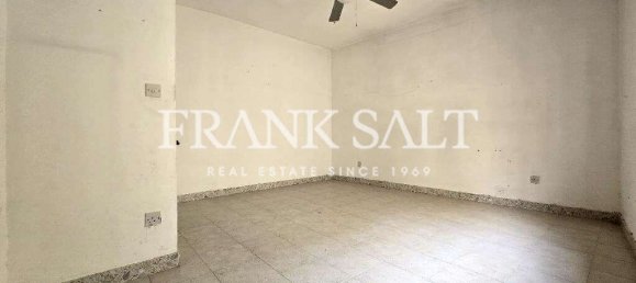 3 bedrooms Apartment in Saint Paul's Bay, Malta No. 2193 9