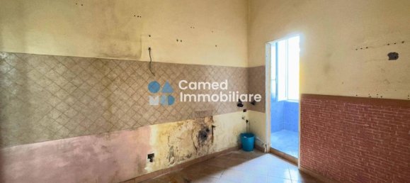Apartamento de 2 habitaciónes en Naples, Italy No. 33738 13