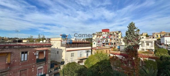 Apartamento de 2 habitaciónes en Naples, Italy No. 33738 22